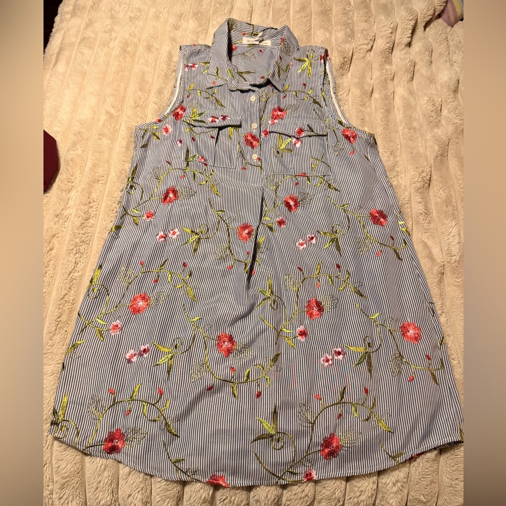 BCBGeneration Blue Striped Floral Top
